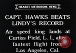 Standbild Captain Falken in Travel Air Geheimnis s Flugzeuge Long Island New York USA, 1931, aus Sekunde 6 historischem Filmmaterial Videoclip 65675059960
