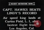 Standbild Captain Falken in Travel Air Geheimnis s Flugzeuge Long Island New York USA, 1931, aus Sekunde 12 historischem Filmmaterial Videoclip 65675059960