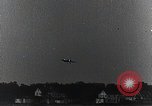 Standbild Captain Falken in Travel Air Geheimnis s Flugzeuge Long Island New York USA, 1931, aus Sekunde 16 historischem Filmmaterial Videoclip 65675059960