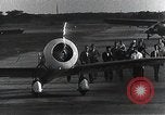 Standbild Captain Falken in Travel Air Geheimnis s Flugzeuge Long Island New York USA, 1931, aus Sekunde 30 historischem Filmmaterial Videoclip 65675059960