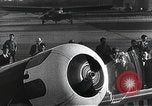 Standbild Captain Falken in Travel Air Geheimnis s Flugzeuge Long Island New York USA, 1931, aus Sekunde 43 historischem Filmmaterial Videoclip 65675059960