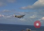 Standbild USS Coral Sea Golf von Tonkin Vietnam, 1967, aus Sekunde 46 historischem Filmmaterial Videoclip 65675059969