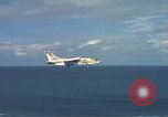 Standbild USS Coral Sea Golf von Tonkin Vietnam, 1967, aus Sekunde 58 historischem Filmmaterial Videoclip 65675059969