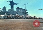 Standbild USS Coral Sea (CVA-43) South China Sea, 1965, aus Sekunde 11 historischem Filmmaterial Videoclip 65675059975