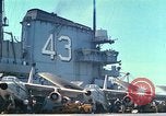 Standbild USS Coral Sea (CVA-43) South China Sea, 1965, aus Sekunde 37 historischem Filmmaterial Videoclip 65675059975