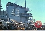 Standbild USS Coral Sea (CVA-43) South China Sea, 1965, aus Sekunde 39 historischem Filmmaterial Videoclip 65675059975