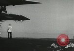Standbild USS Coral Sea South China Sea, 1965, aus Sekunde 13 historischem Filmmaterial Videoclip 65675059978