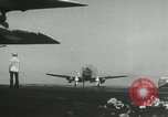 Standbild USS Coral Sea South China Sea, 1965, aus Sekunde 17 historischem Filmmaterial Videoclip 65675059978