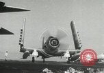 Standbild USS Coral Sea South China Sea, 1965, aus Sekunde 38 historischem Filmmaterial Videoclip 65675059978