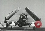 Standbild USS Coral Sea South China Sea, 1965, aus Sekunde 49 historischem Filmmaterial Videoclip 65675059978