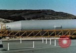 Standbild Atlas Rakete Vandenberg AFB, California United States USA, 1959, aus Sekunde 17 historischem Filmmaterial Videoclip 65675059982
