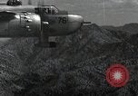 Image B-25H plans Mitchell Utah Dugway Proving Ground USA, 1945, de la seconde 26 séquences d'archives historiques vidéo 65675059994