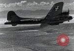 Standbild B-17E Flying Fortress Utah Dugway Proving Ground USA, 1945, aus Sekunde 40 historischem Filmmaterial Videoclip 65675059996