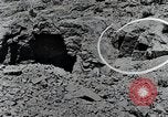 Standbild Bomben und Raketen Explosionen Utah Dugway Proving Ground USA, 1945, aus Sekunde 42 historischem Filmmaterial Videoclip 65675059997