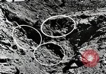 Standbild Bomben und Raketen Explosionen Utah Dugway Proving Ground USA, 1945, aus Sekunde 62 historischem Filmmaterial Videoclip 65675059997