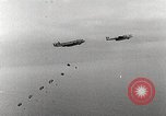 Standbild C-119 Flying Boxcar Seoul Korea, 1952, aus Sekunde 7 historischem Filmmaterial Videoclip 65675060000