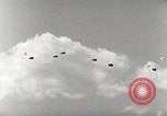 Standbild C-119 Flying Boxcar Seoul Korea, 1952, aus Sekunde 55 historischem Filmmaterial Videoclip 65675060000