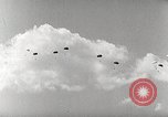 Standbild C-119 Flying Boxcar Seoul Korea, 1952, aus Sekunde 56 historischem Filmmaterial Videoclip 65675060000