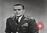 Standbild USA Officer Panama Canal Zone, 1963, aus Sekunde 6 historischem Filmmaterial Videoclip 65675060007