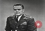 Standbild USA Officer Panama Canal Zone, 1963, aus Sekunde 8 historischem Filmmaterial Videoclip 65675060007