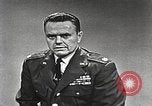 Standbild USA Officer Panama Canal Zone, 1963, aus Sekunde 9 historischem Filmmaterial Videoclip 65675060007