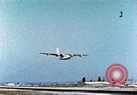 Standbild C-123B assault Transportflugzeuge Hagerstown Maryland USA, 1955, aus Sekunde 48 historischem Filmmaterial Videoclip 65675060009