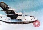 Standbild C-123B assault Transportflugzeuge Hagerstown Maryland USA, 1955, aus Sekunde 55 historischem Filmmaterial Videoclip 65675060009