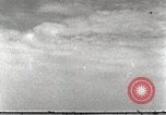 Standbild F-84F Thunderstreak Flugzeuge United States USA, 1954, aus Sekunde 56 historischem Filmmaterial Videoclip 65675060020