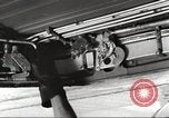 Standbild F-84F Thunderstreak Flugzeuge United States USA, 1954, aus Sekunde 35 historischem Filmmaterial Videoclip 65675060022