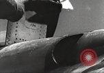 Standbild F-84F Thunderstreak Flugzeuge United States USA, 1954, aus Sekunde 19 historischem Filmmaterial Videoclip 65675060023