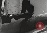 Standbild F-84F Thunderstreak Flugzeuge United States USA, 1954, aus Sekunde 30 historischem Filmmaterial Videoclip 65675060023
