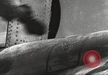 Standbild F-84F Thunderstreak Flugzeuge United States USA, 1954, aus Sekunde 33 historischem Filmmaterial Videoclip 65675060023