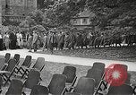 Image American élèves de l'École dépendant Heidelberg Allemagne, 1952, de la seconde 7 séquences d'archives historiques vidéo 65675060028