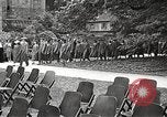Image American élèves de l'École dépendant Heidelberg Allemagne, 1952, de la seconde 9 séquences d'archives historiques vidéo 65675060028