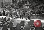 Image American élèves de l'École dépendant Heidelberg Allemagne, 1952, de la seconde 17 séquences d'archives historiques vidéo 65675060028