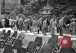 Image American élèves de l'École dépendant Heidelberg Allemagne, 1952, de la seconde 20 séquences d'archives historiques vidéo 65675060028