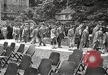 Image American élèves de l'École dépendant Heidelberg Allemagne, 1952, de la seconde 22 séquences d'archives historiques vidéo 65675060028
