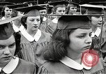 Image American élèves de l'École dépendant Heidelberg Allemagne, 1952, de la seconde 35 séquences d'archives historiques vidéo 65675060028