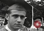 Image American élèves de l'École dépendant Heidelberg Allemagne, 1952, de la seconde 57 séquences d'archives historiques vidéo 65675060028