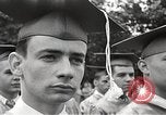 Image American élèves de l'École dépendant Heidelberg Allemagne, 1952, de la seconde 62 séquences d'archives historiques vidéo 65675060028