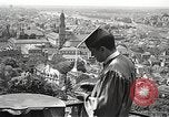 Standbild American abhängigen Schüler Heidelberg Deutschland, 1952, aus Sekunde 6 historischem Filmmaterial Videoclip 65675060029