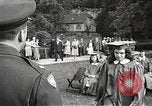 Image American élèves de l'École dépendant Heidelberg Allemagne, 1952, de la seconde 23 séquences d'archives historiques vidéo 65675060031
