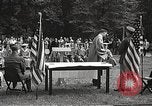 Image American élèves de l'École dépendant Heidelberg Allemagne, 1952, de la seconde 57 séquences d'archives historiques vidéo 65675060031