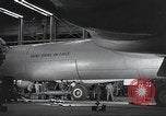 Standbild B-36 Peacemaker Flugzeuge Fort Worth Texas USA, 1949, aus Sekunde 6 historischem Filmmaterial Videoclip 65675060037