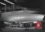 Standbild B-36 Peacemaker Flugzeuge Fort Worth Texas USA, 1949, aus Sekunde 13 historischem Filmmaterial Videoclip 65675060037