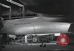 Standbild B-36 Peacemaker Flugzeuge Fort Worth Texas USA, 1949, aus Sekunde 22 historischem Filmmaterial Videoclip 65675060037