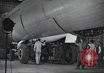 Standbild B-36 Peacemaker Flugzeuge Fort Worth Texas USA, 1949, aus Sekunde 30 historischem Filmmaterial Videoclip 65675060037