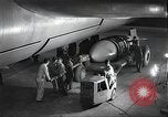 Standbild B-36 Peacemaker Flugzeuge Fort Worth Texas USA, 1949, aus Sekunde 3 historischem Filmmaterial Videoclip 65675060038