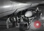 Standbild B-36 Peacemaker Flugzeuge Fort Worth Texas USA, 1949, aus Sekunde 8 historischem Filmmaterial Videoclip 65675060038