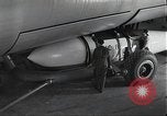 Standbild B-36 Peacemaker Flugzeuge Fort Worth Texas USA, 1949, aus Sekunde 33 historischem Filmmaterial Videoclip 65675060038